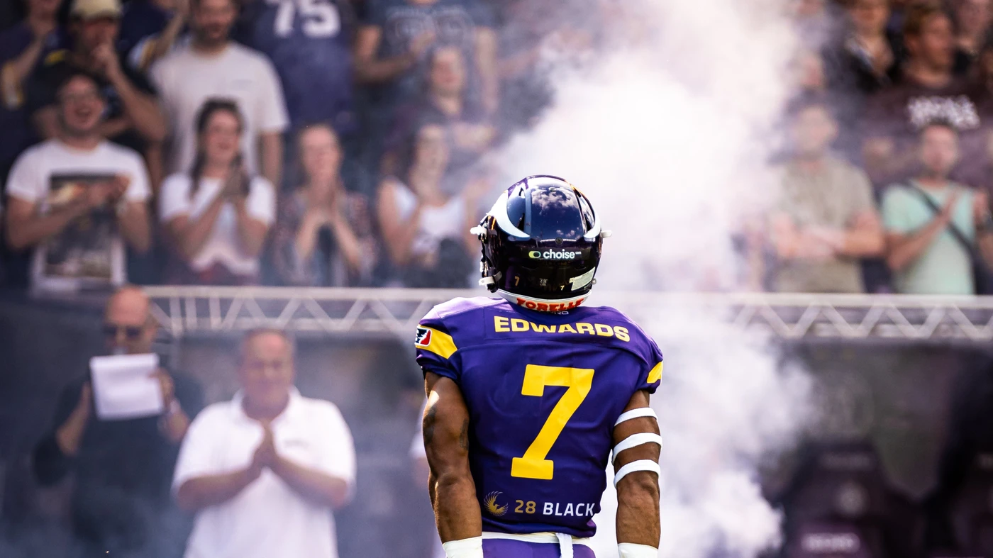 Vienna Vikings Secure Spot with Exavier Edwards for Third Season
