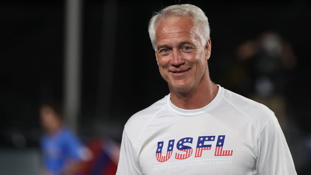 Daryl Johnston's Talks UFL's Impact & NFL Coach Endorsements