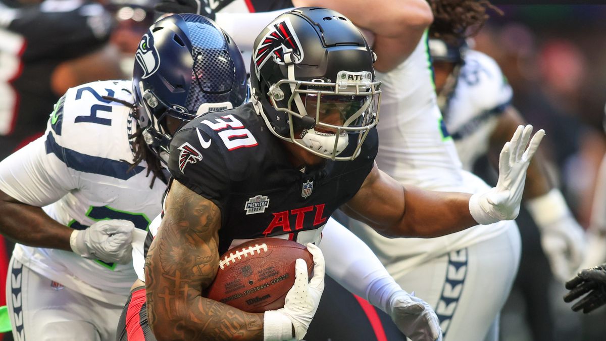 Ten Offensive Players the UFL Could Look At