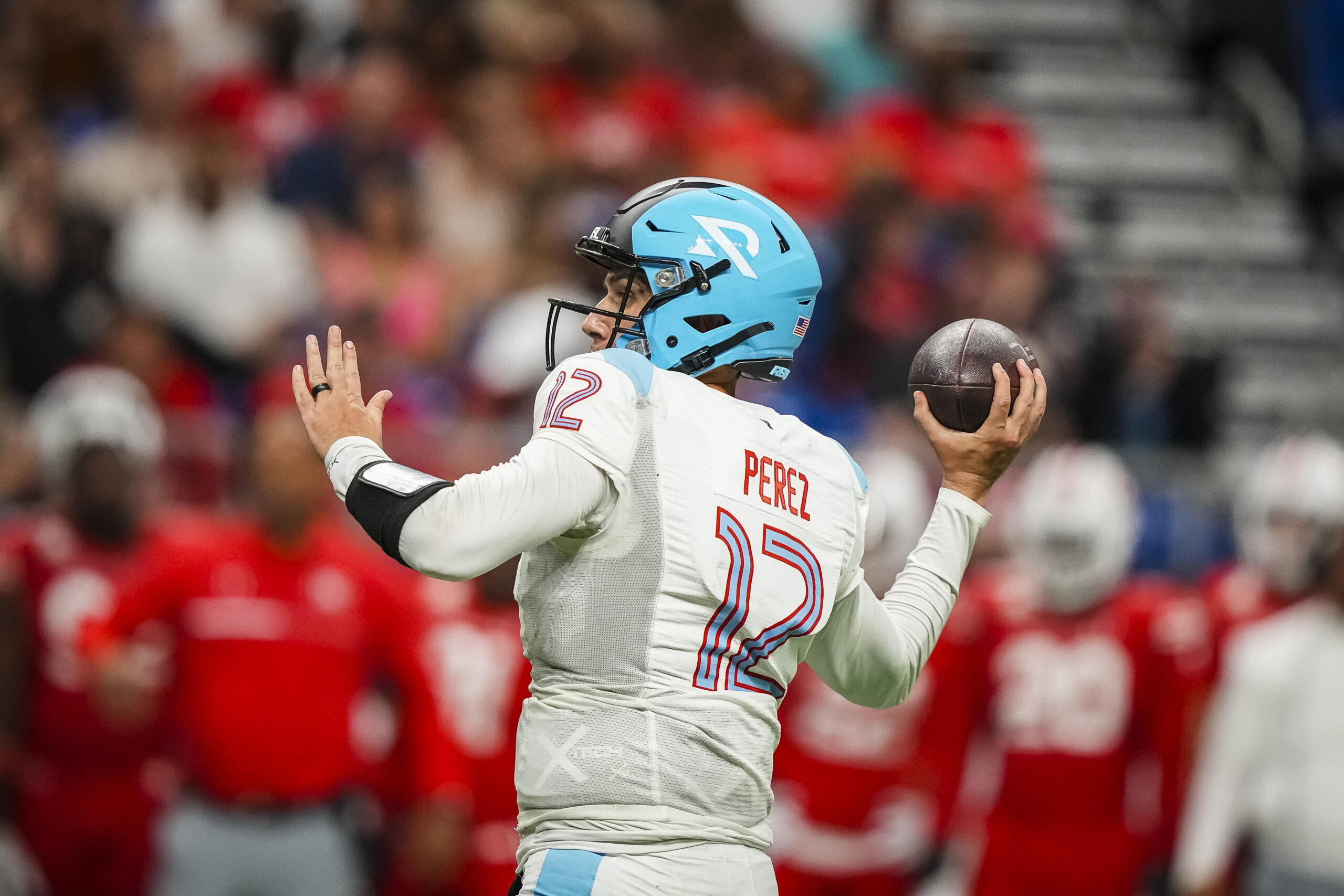 McGough, Ginda, Perez Lead UFL's 2025 Free Agent Signings