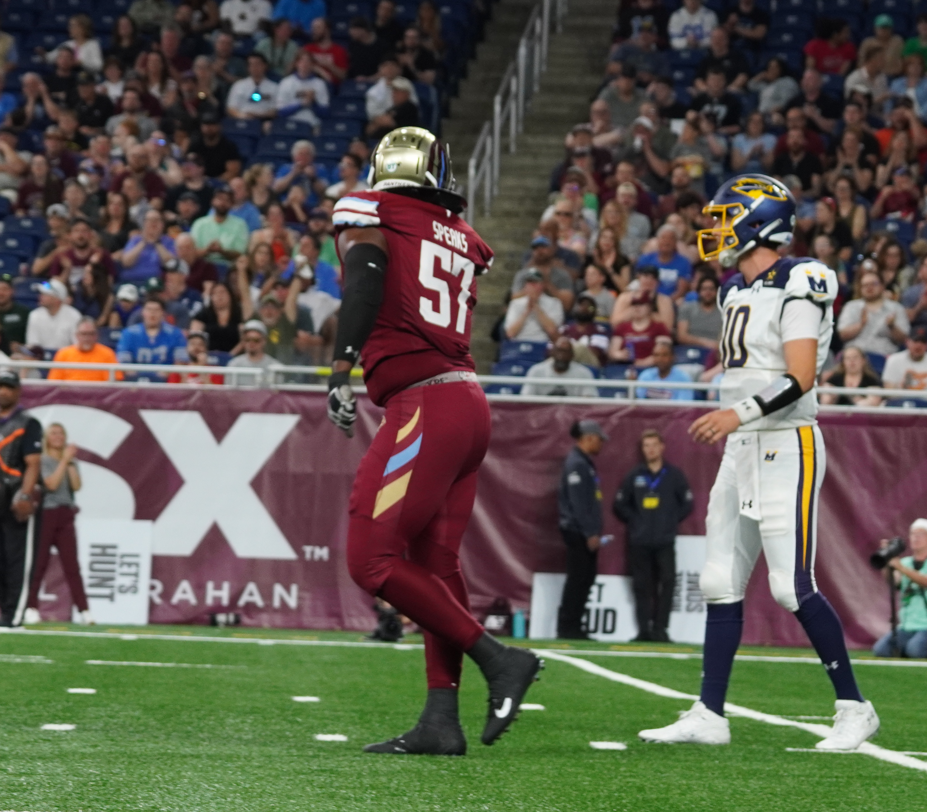 Michigan Panthers Bring Back Reigning DPOY DE Breeland Speaks, Sign OL Duro Ajayi