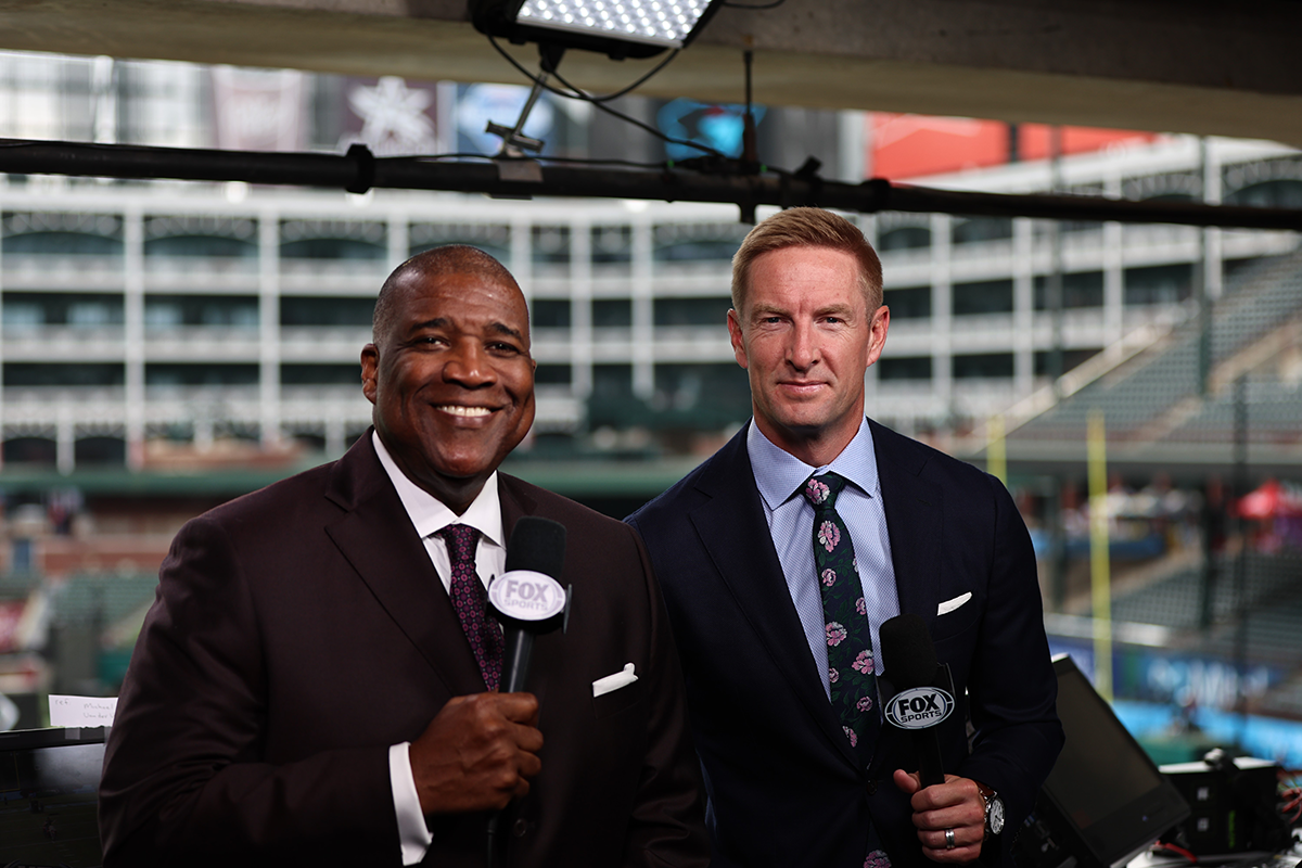 PR: Curt Menefee, Joel Klatt Return to Lead FOX Sports UFL Broadcast Team