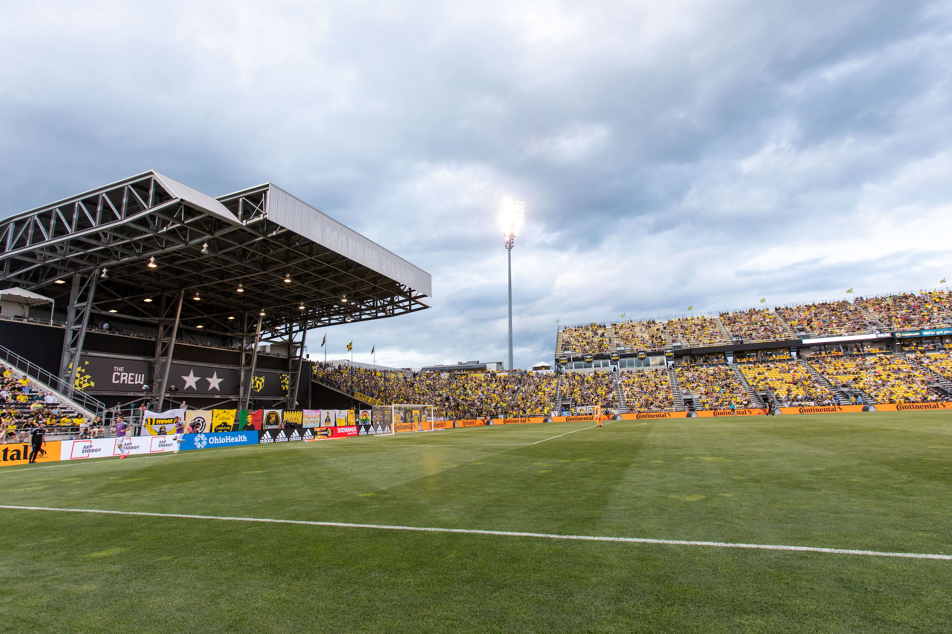 UFL Week 2 Attendance: Columbus Leads With 14,810 as League Average Drops to 9,235