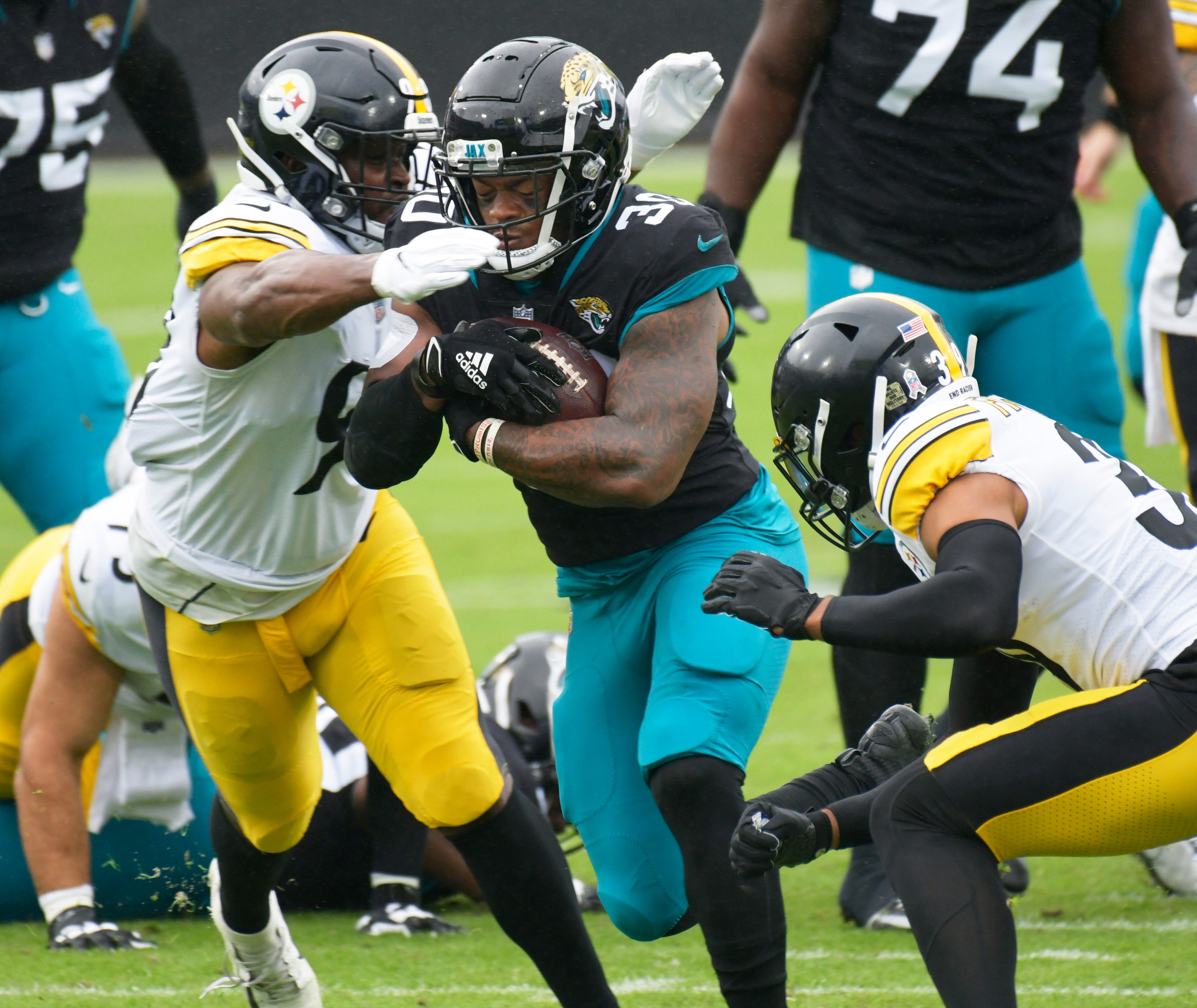 Louisville Kings Sign Former NFL Rookie Running Back Sensation