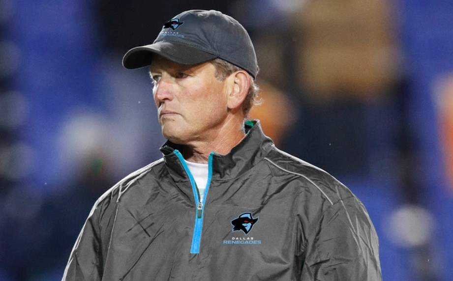 Rick Neuheisel Reflects on Team's Character After Difficult Stretch, Eyes St. Louis Finale