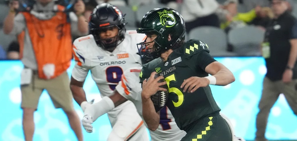 Grading the Trades: Wild day of deals sees four QBs change teams