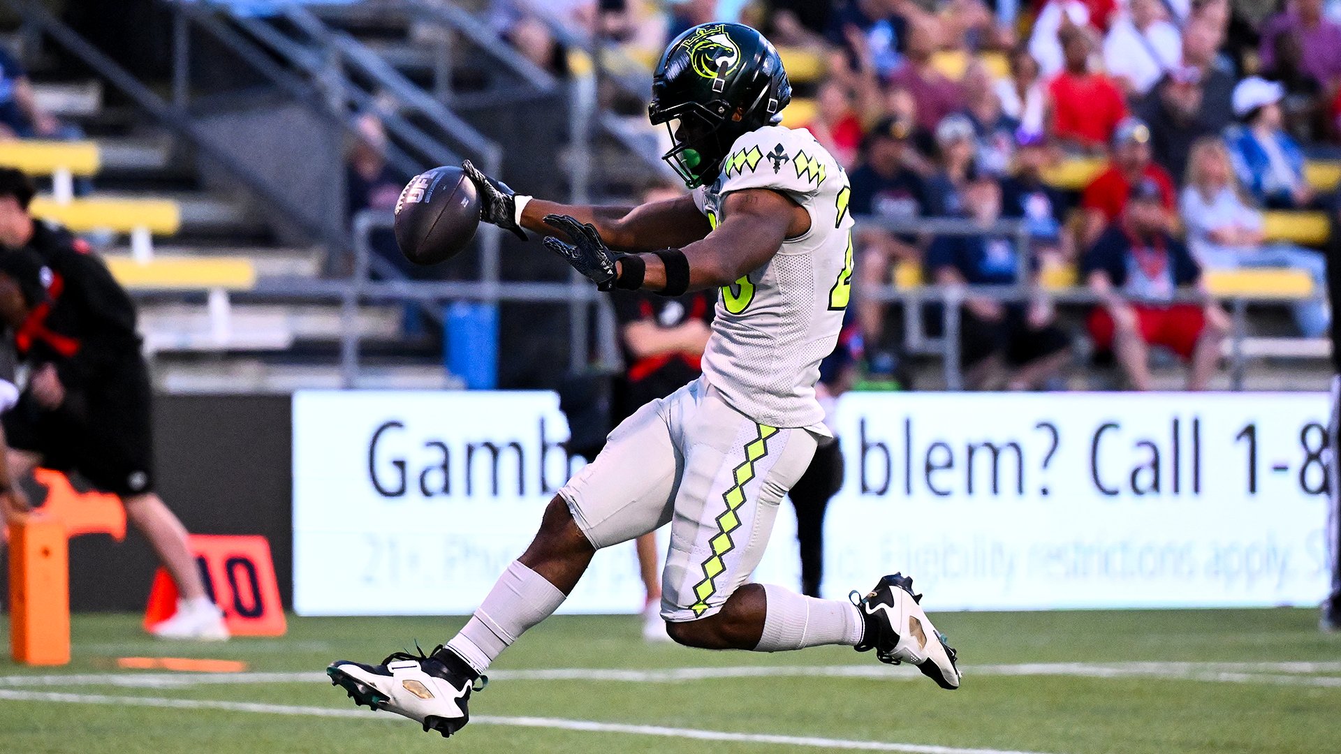 UFL Scores Today: Louisville Kings 42, Columbus Aviators 27 - Kings Ground Game Dominates in Road Win