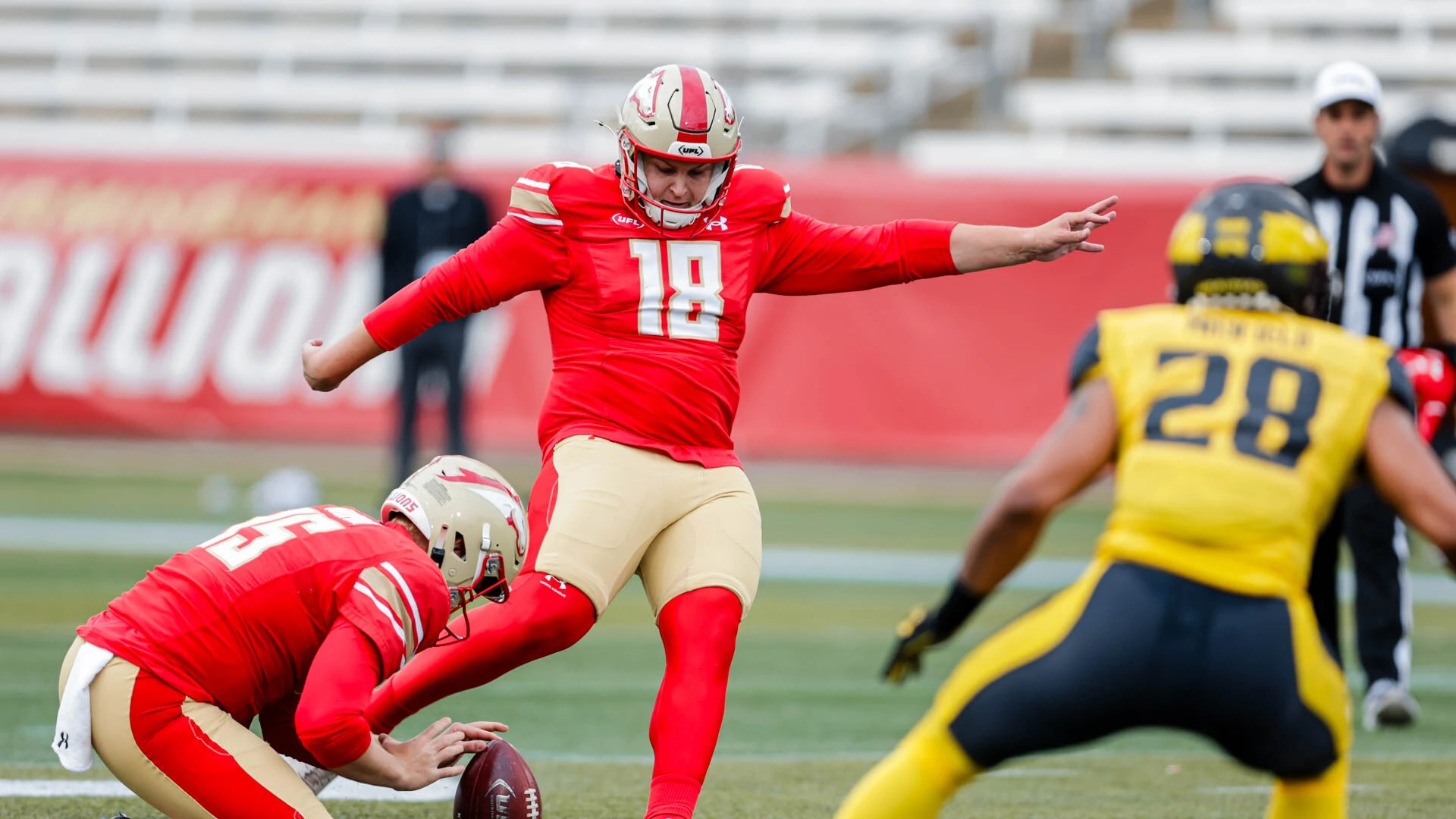 Harrison Mevis - UFL News Hub Harrison Mevis kicking a field goal for the Birmingham Stallions.